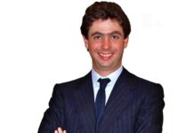 Open – Agnelli ha bisogno di liquidità e rivuole indietro entro dicembre i 5,7 milioni agnelli-liquidità